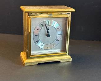 321 benchmarkquartzbrasstabletopmantelc