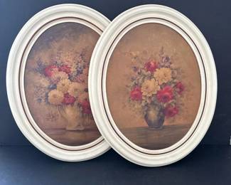 137 pairof135x17ovalvintageframedflo