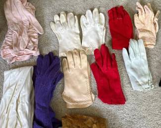 121 lotofvintagewomensandchildrensdr