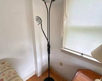 307 blacktorchierefloorlampwithhalogen
