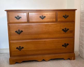 152 5drawerwoodendresserwithdovetailjo