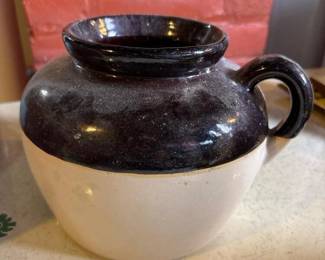 109 vintageusastonewarecrockjug