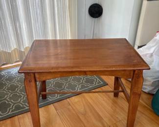 279 smallsolidwoodsidetable