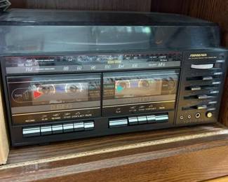 069 soundesignstereosystemwithturntable