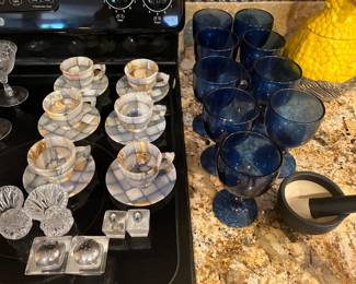 Onyx tea set