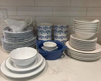 028 assortedincompletedinnerwaresets