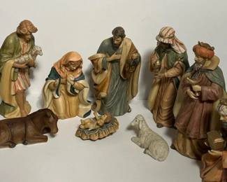 168 resinnativitysetwithfigurines