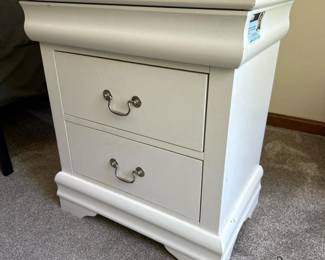 242 white2drawertraditionalnightstand