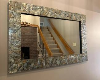 244 large48x32wallmirrorwithhandinlai