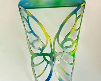 152 decorativemetalwallshelfwithbutterf