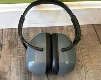 189 safetyworksoverearhearingprotection
