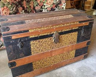 199 antiqueeaglelockcocurvetopsteamer