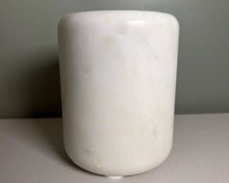 054 thresholdmanchestermarbleutensilhold