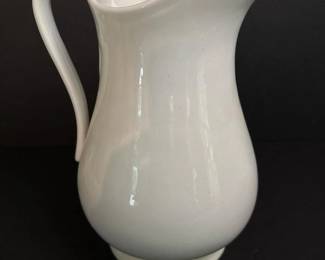 093 vintagestylewhiteceramicpitcher