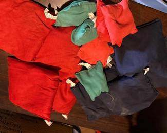 273 largelotofbeanbagsforlawngames