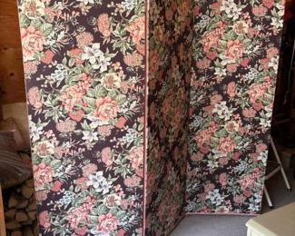 195 midcentury3panelupholsteredfolding