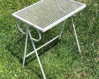 136 vintagestylewhitemeshmetaloutdoors