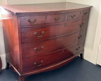 028 bowfrontstylemahoganychestofdrawer