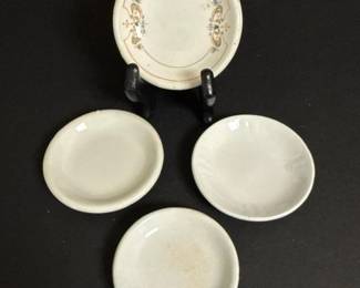070 vintageenglishbutterpatsset