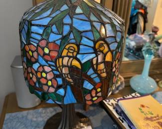 Tiffany bird style lamp