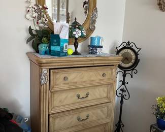 5 drawer dresser & mirror