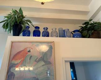 Bird picture/blue vases