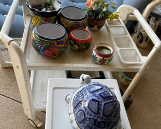 Turtle & pots