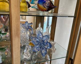Glass fish, flower, etc.