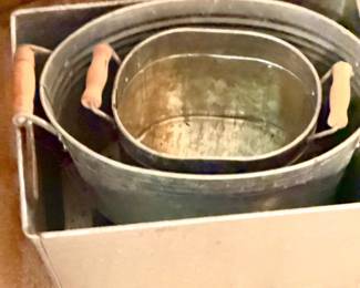 Metal tubs with wood handles