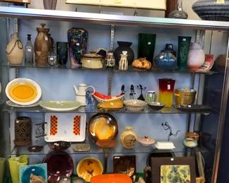 Mid Century pottery, ceramics & glassware 