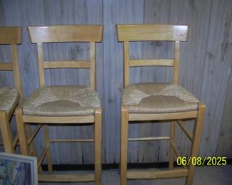 there are 4 of these barstools