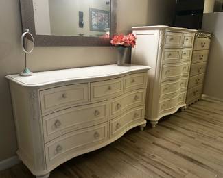 White Bedroom dresser set