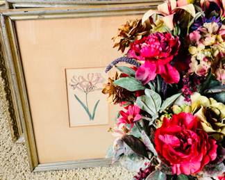 prints and floral arramgements