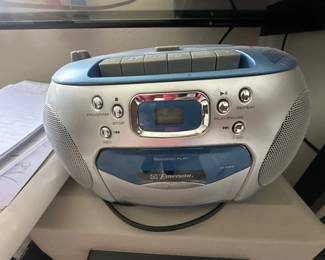 Emerson portable radio