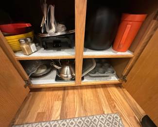 Baking pans