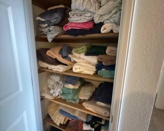 Towels & linens