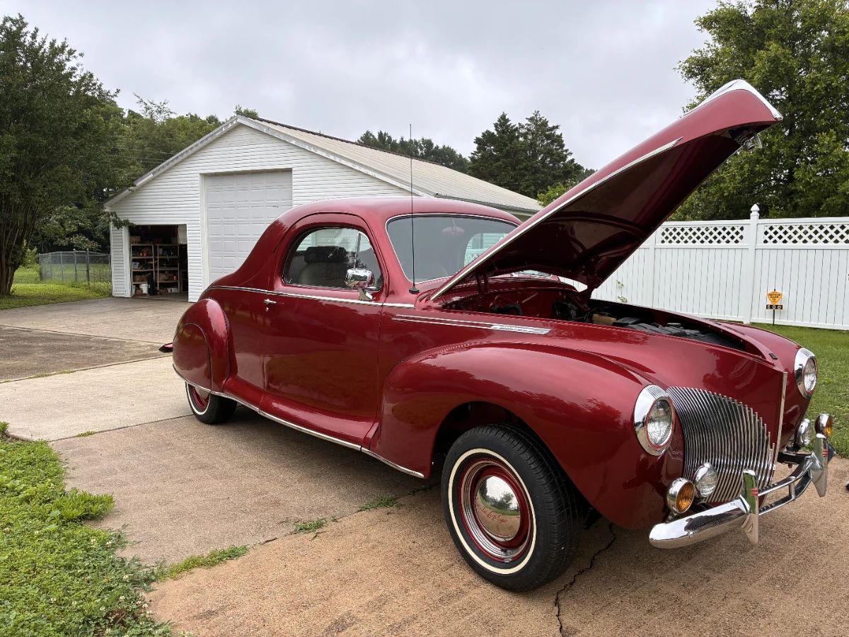 1940 Lincoln Zephyr