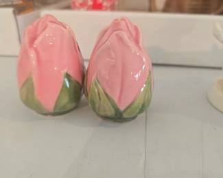 Rose salt and pepper