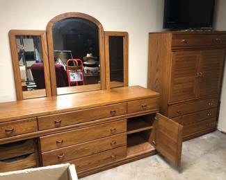 Bedroom Dresser set 