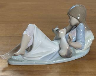 Lladro 5760 Interrupted Nap, Girl with 3 Kittens, Glossy, Rare