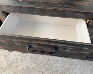 Ashley Furniture 6 Drawer Dresser