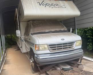 Title in hand. Would have to be rekeyed. (Cost $150-$250). Best offer accepted. Buyer is responsible for moving it from the property. Text questions to 205-567-5211.
