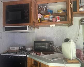 Title in hand. Would have to be rekeyed. (Cost $150-$250). Best offer accepted. Buyer is responsible for moving it from the property. Text questions to 205-567-5211.
