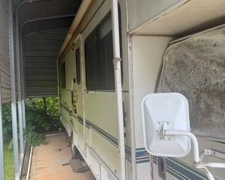 Title in hand. Would have to be rekeyed. (Cost $150-$250). Best offer accepted. Buyer is responsible for moving it from the property. Text questions to 205-567-5211.