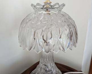 Clear glass lamp 12" x 6" base