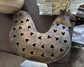 Metal Chicken Tea Light Holder