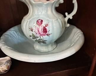 Arnels Pink Roses Wash Basin and Pitcher Set