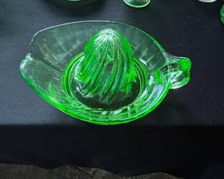 Vintage Hazel Atlas Crisscross Uranium Glass Citrus Juicer