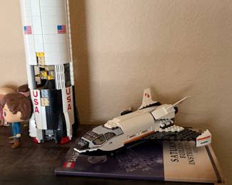 Legos Saturn 5
