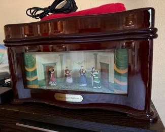 Mr. Christmas Music Box
